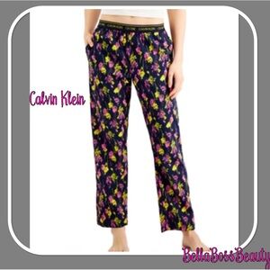 🙌 Calvin Klein Floral Print Pajama women’s pants NWOT XS